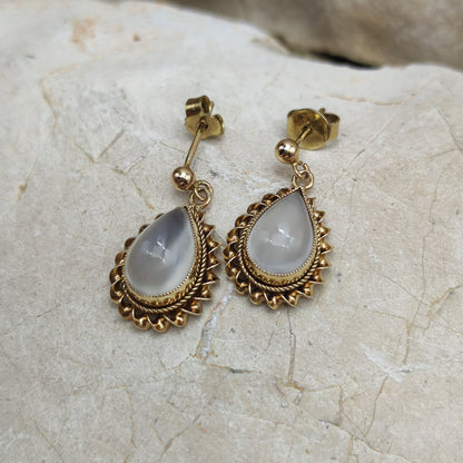 Moonstone Earrings in 9K gold