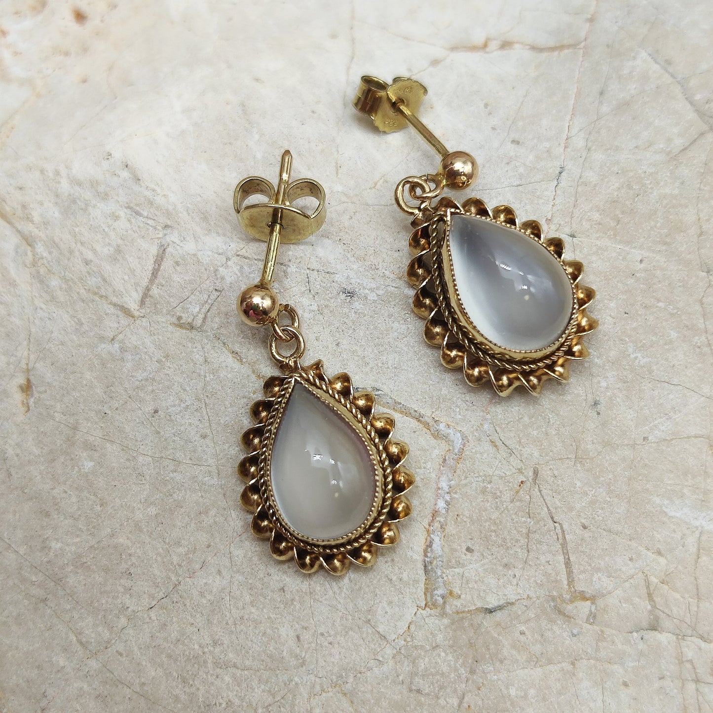 Moonstone Earrings in 9K gold