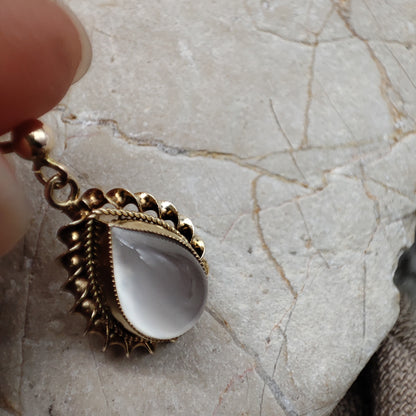 Moonstone Earrings in 9K gold