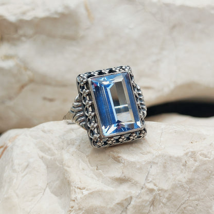 Vintage Interbellum Blue Spinel Silver Ring