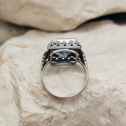 Vintage Interbellum Blue Spinel Silver Ring