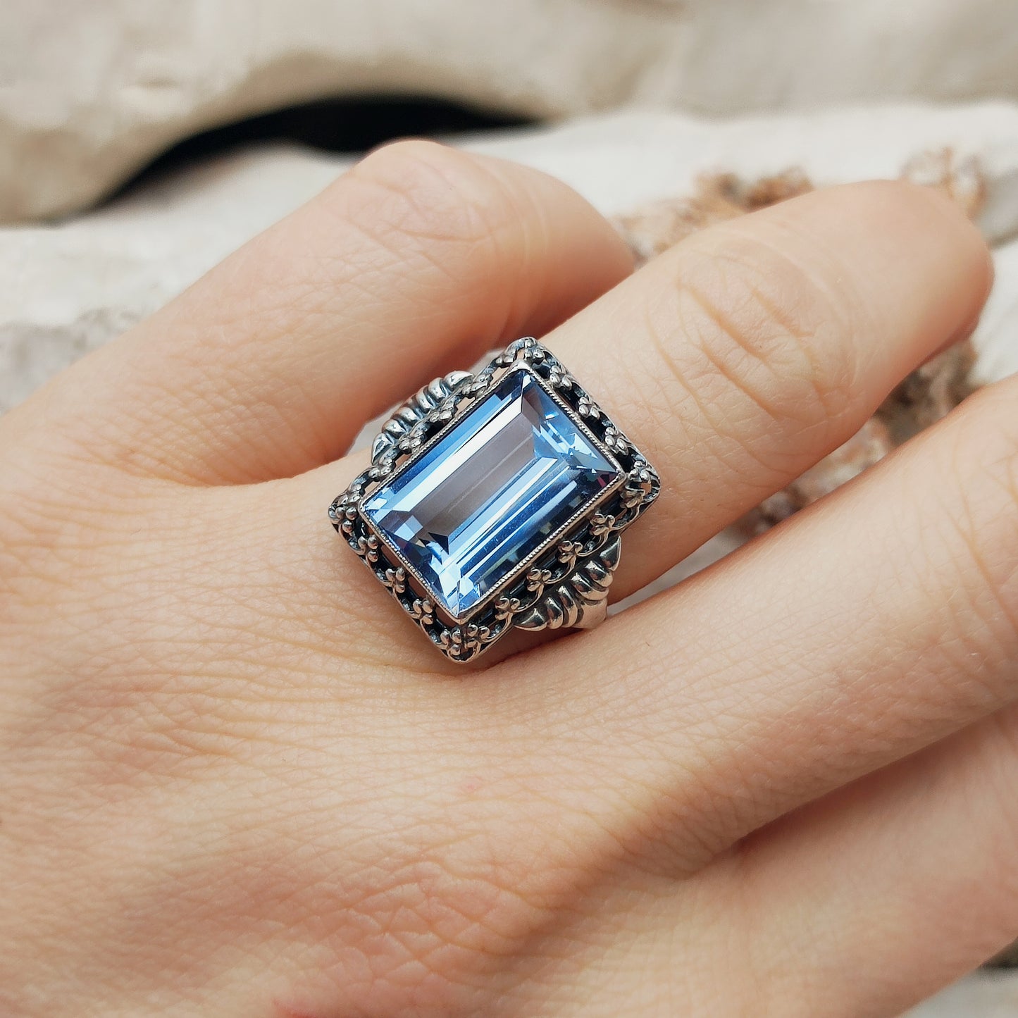 Vintage Interbellum Blue Spinel Silver Ring