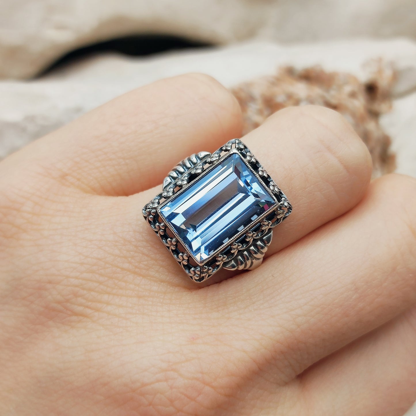 Vintage Interbellum Blue Spinel Silver Ring