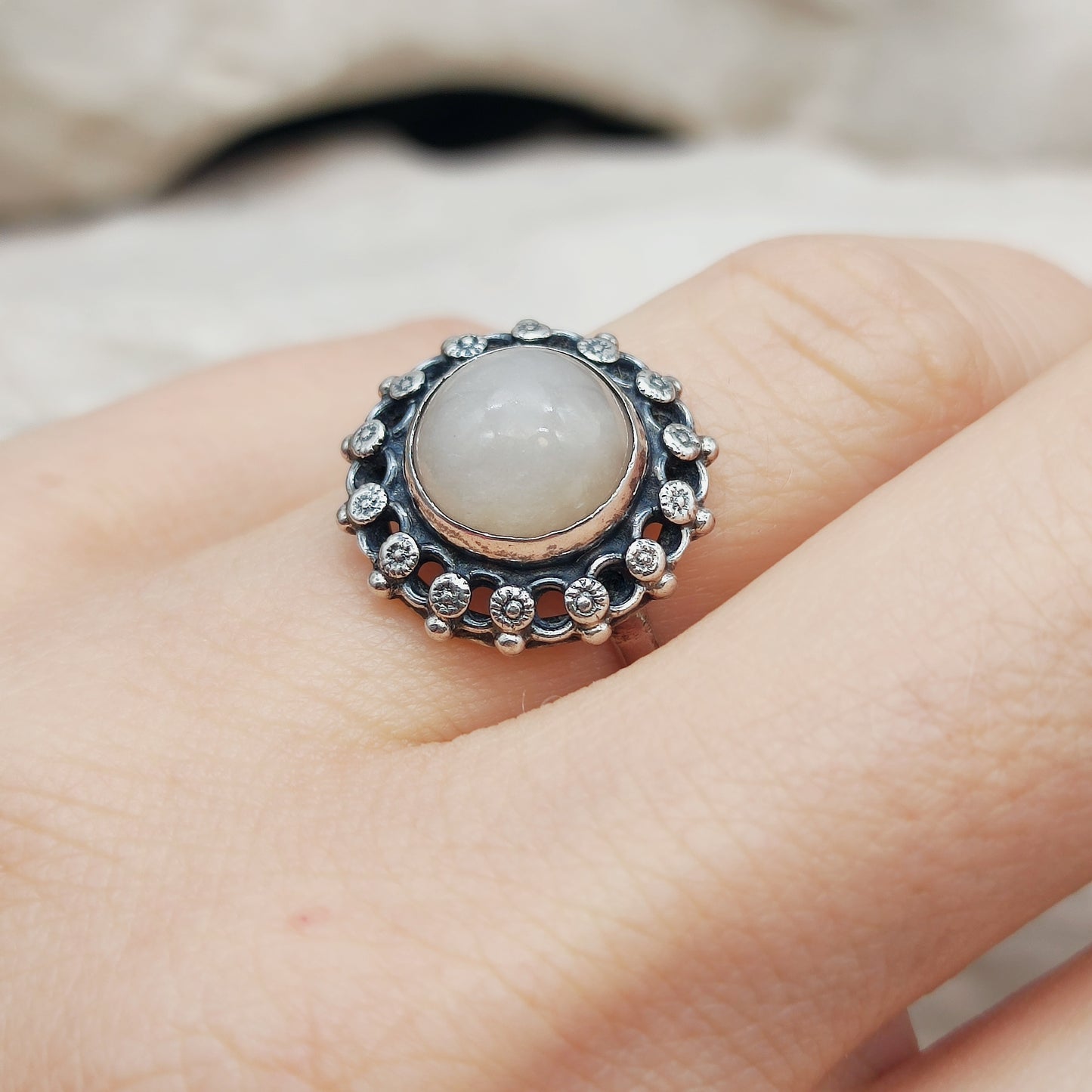 Vintage Interbellum White Quartz Silver Ring