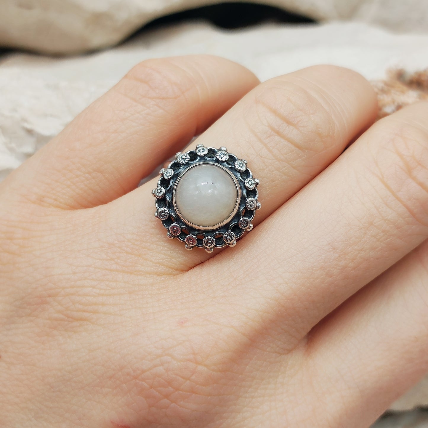Vintage Interbellum White Quartz Silver Ring