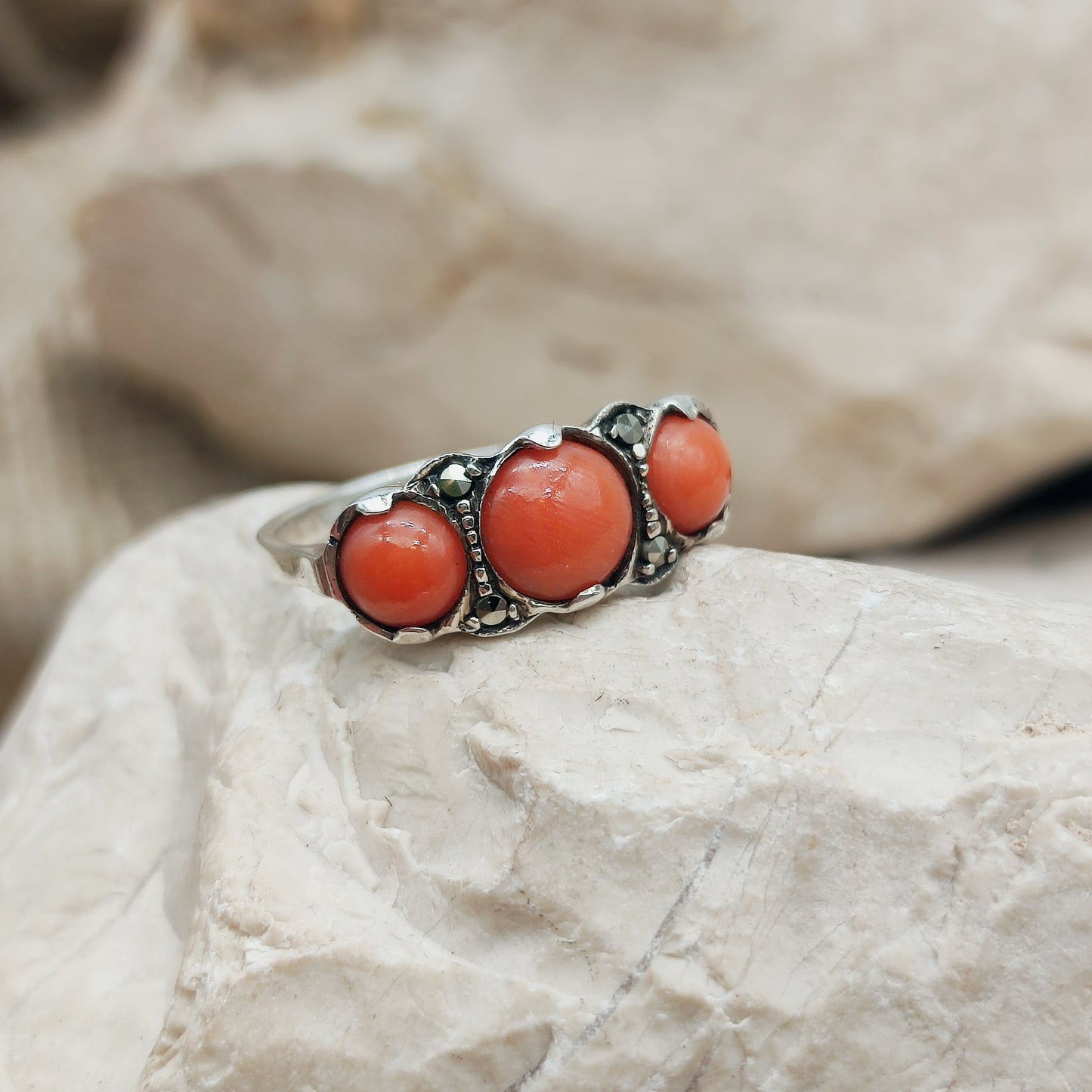 Art Deco silver ring with Coral