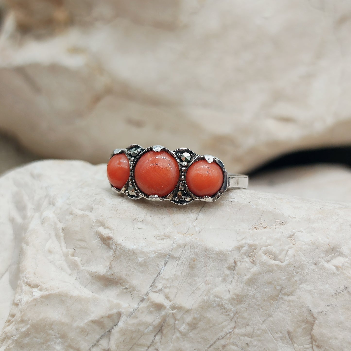 Art Deco silver ring with Coral