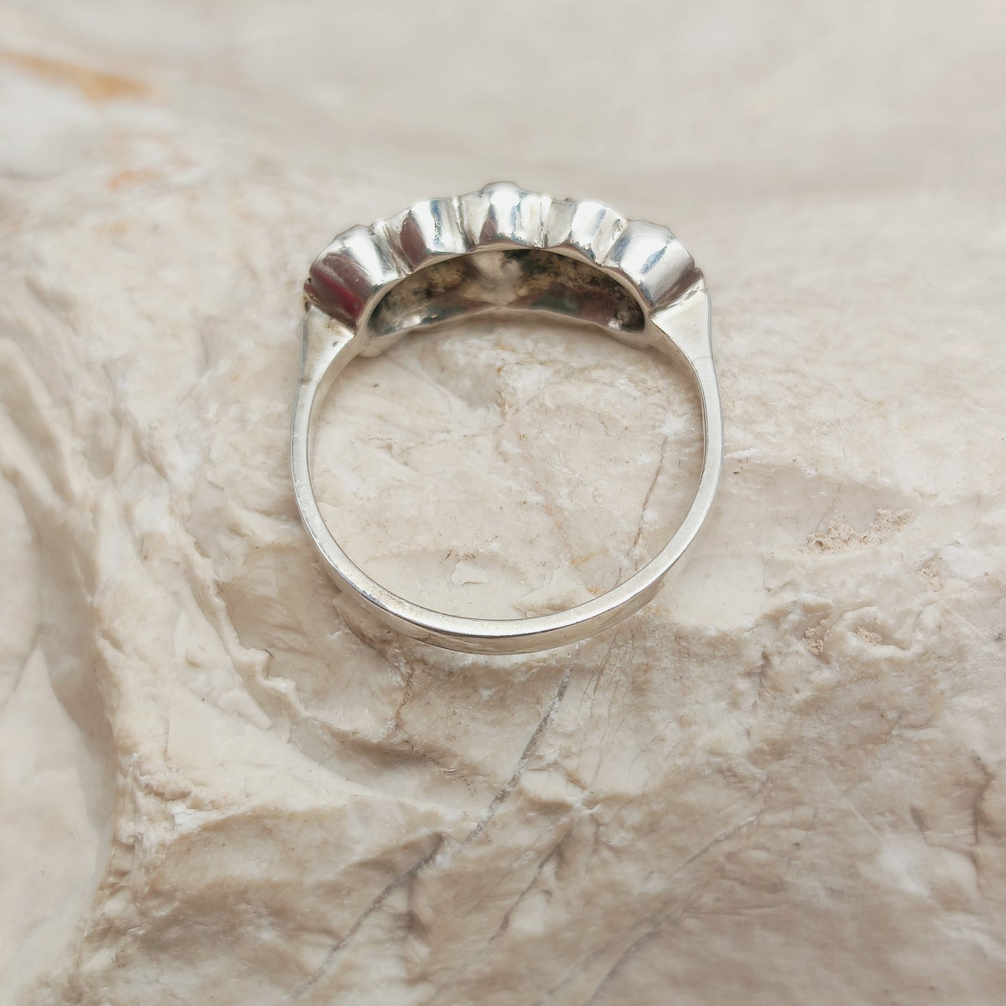 Art Deco silver ring with Coral