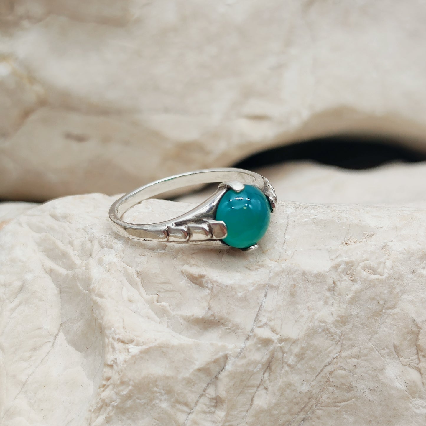 Art Deco silver ring with Green Agate