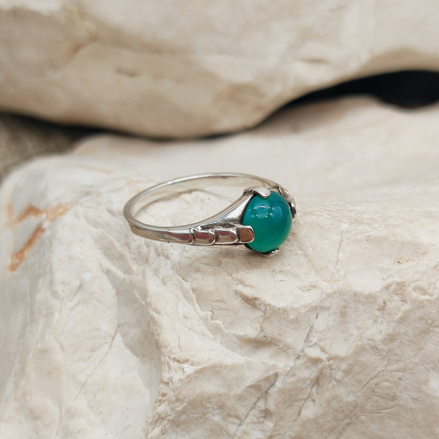 Art Deco silver ring with Green Agate