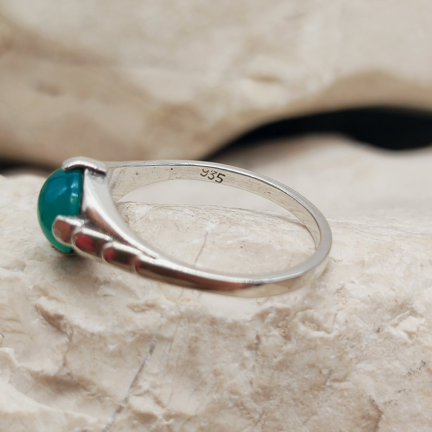 Art Deco silver ring with Green Agate
