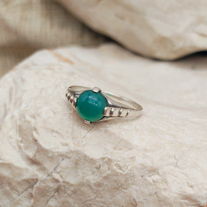 Art Deco silver ring with Green Agate