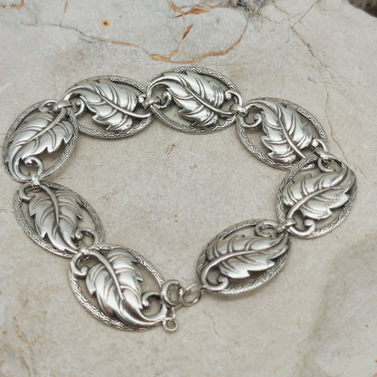 Vintage Art Deco Silver Bracelet with Leaf Panels