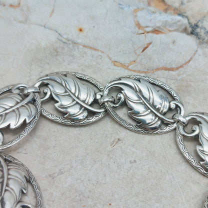 Vintage Art Deco Silver Bracelet with Leaf Panels