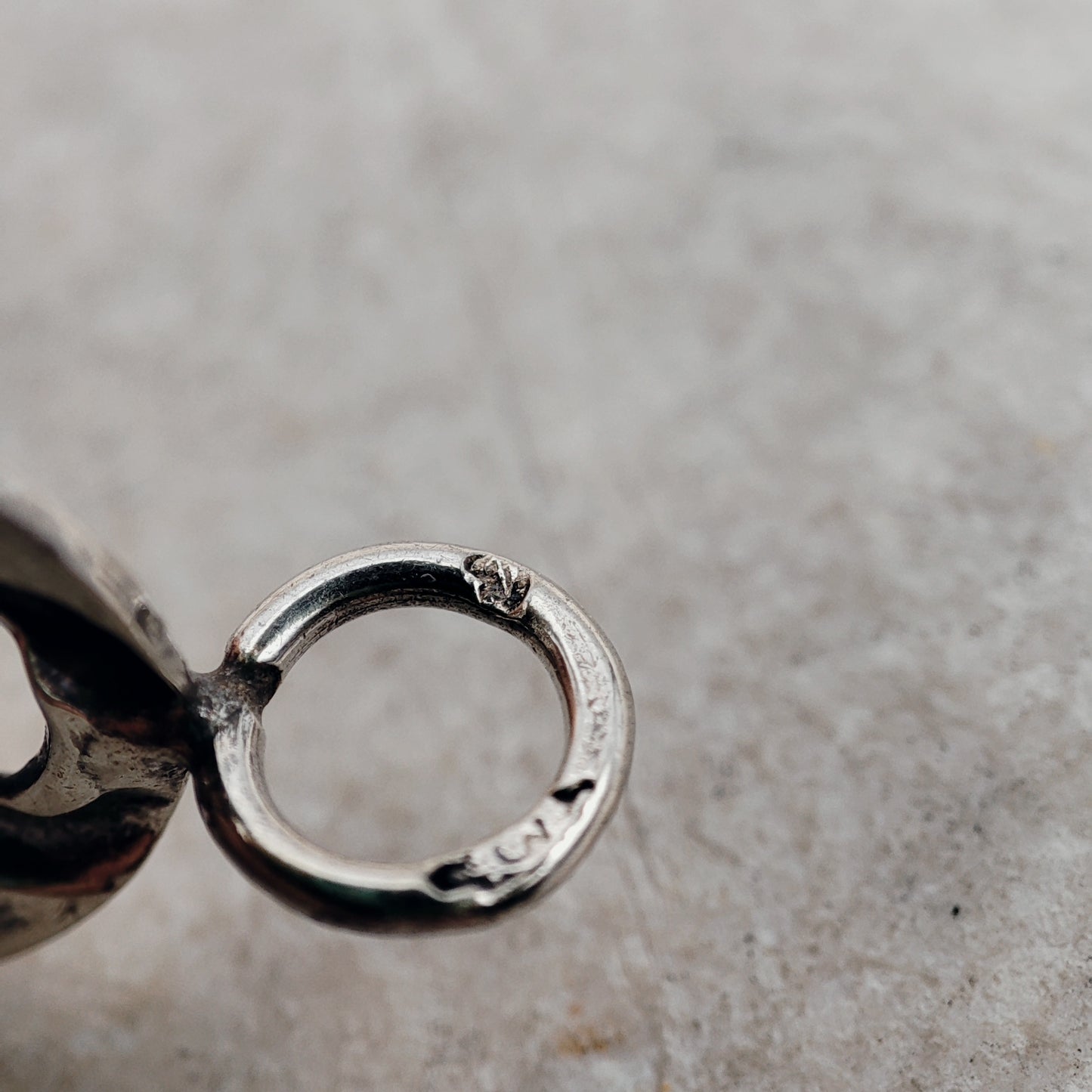 Vintage Art Deco Silver Bracelet with Leaf Panels