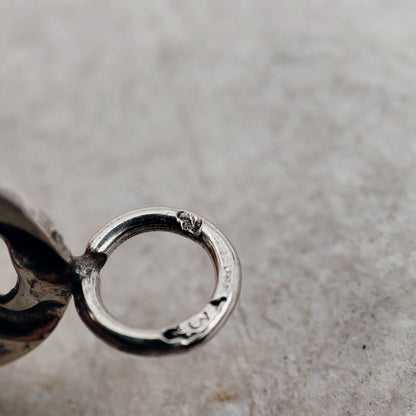 Vintage Art Deco Silver Bracelet with Leaf Panels