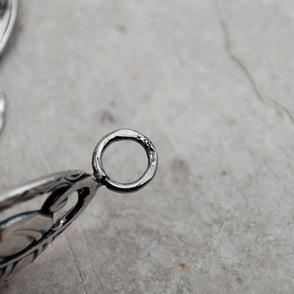 Vintage Art Deco Silver Bracelet with Leaf Panels