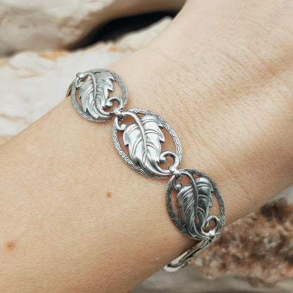 Vintage Art Deco Silver Bracelet with Leaf Panels