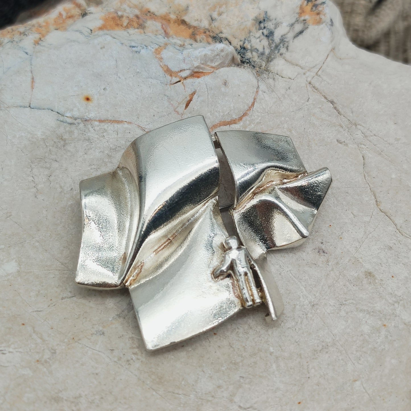 Lapponia broche Stranger on Io zilver Björn Weckström voorzijde