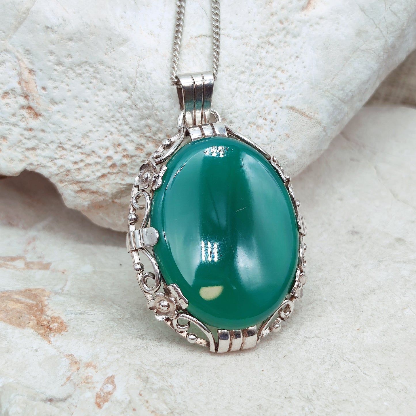 Vintage 1930's Art Deco Silver Pendant