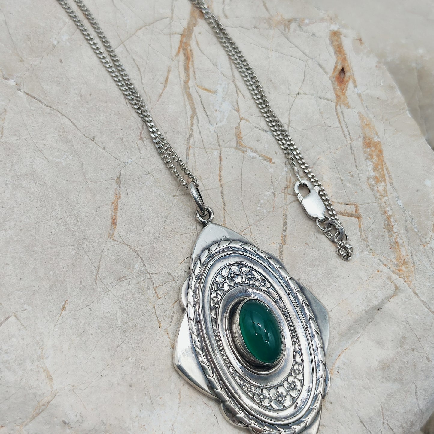 Vintage Art Deco Silver Flower pendant