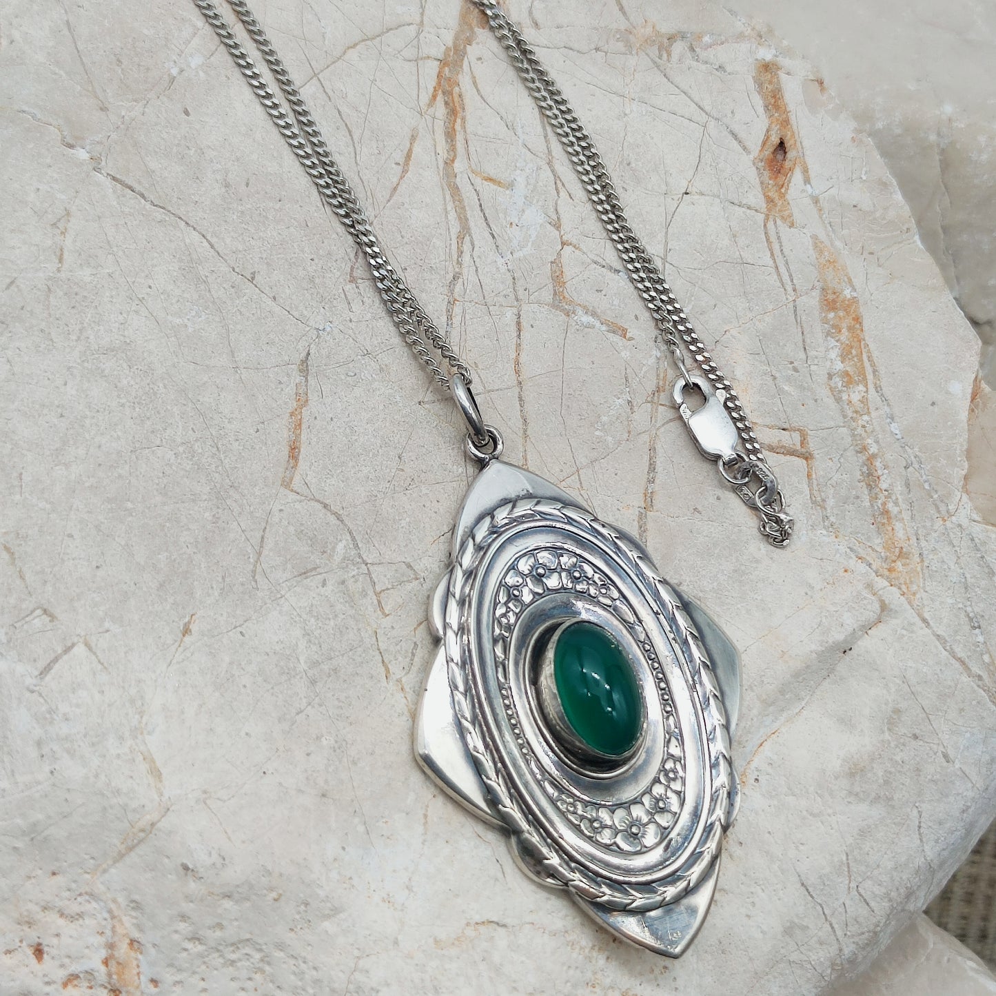 Vintage Art Deco Silver Flower pendant