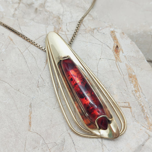 Vintage jaren 60 barnsteen hanger van Fischland Schmuck in verguld zilver