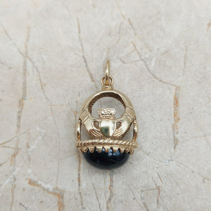 vintage claddagh pendant 9ct gold garnet birmingham 1993 front view
