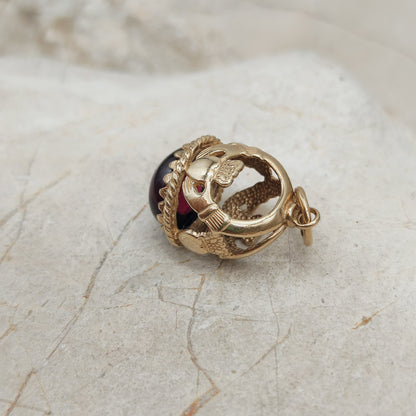 Vintage Claddagh Pendant 9ct Gold