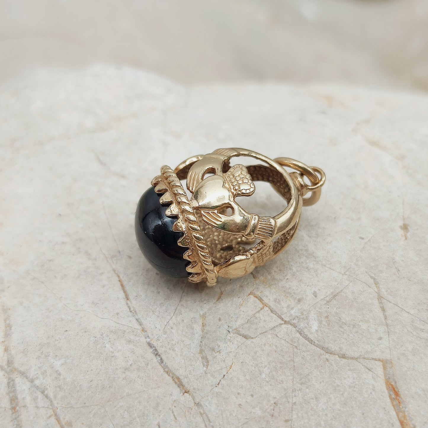 Vintage Claddagh Pendant 9ct Gold