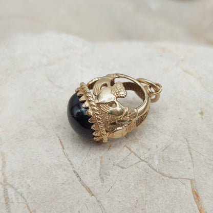 Vintage Claddagh Pendant 9ct Gold