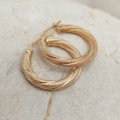 Vintage 9ct Gold Hoop Earrings by UnoAErre
