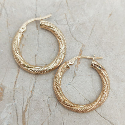 Vintage 9ct Gold Hoop Earrings by UnoAErre