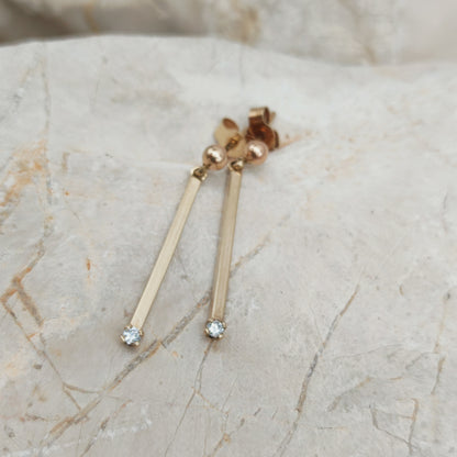 Vintage 9ct Gold Diamond Bar Drop Earrings – London 1981