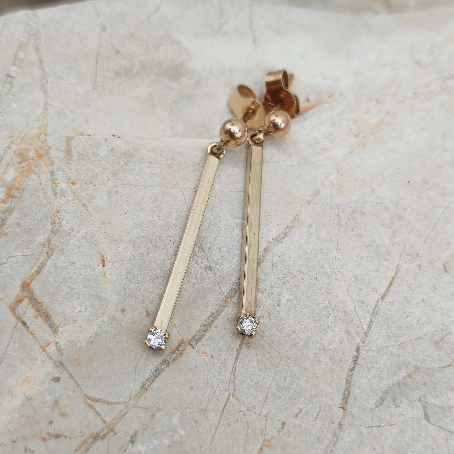 Vintage 9ct Gold Diamond Bar Drop Earrings – London 1981