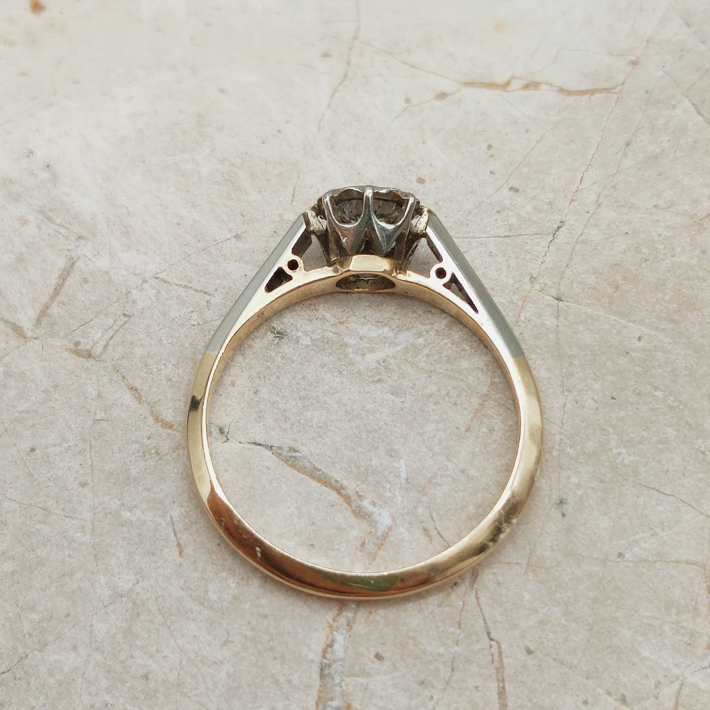 Vintage 0.30ct Diamond Solitaire Ring in 18K Gold and Platinum