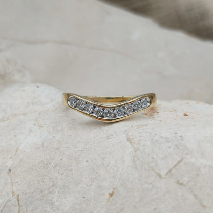 Curved Diamond Band 0.25 ct 18K Gold