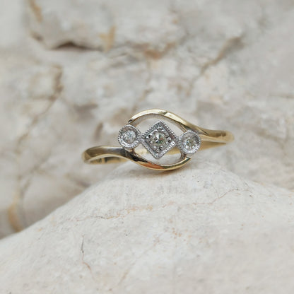 antique Edwardian three stone diamond crossover ring 18k gold platinum