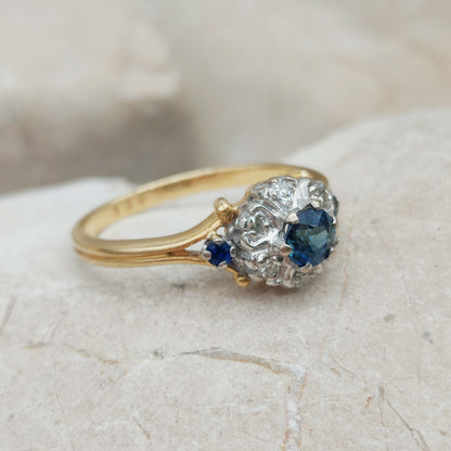 Vintage Sapphire Diamond Cluster Ring in 18K Gold