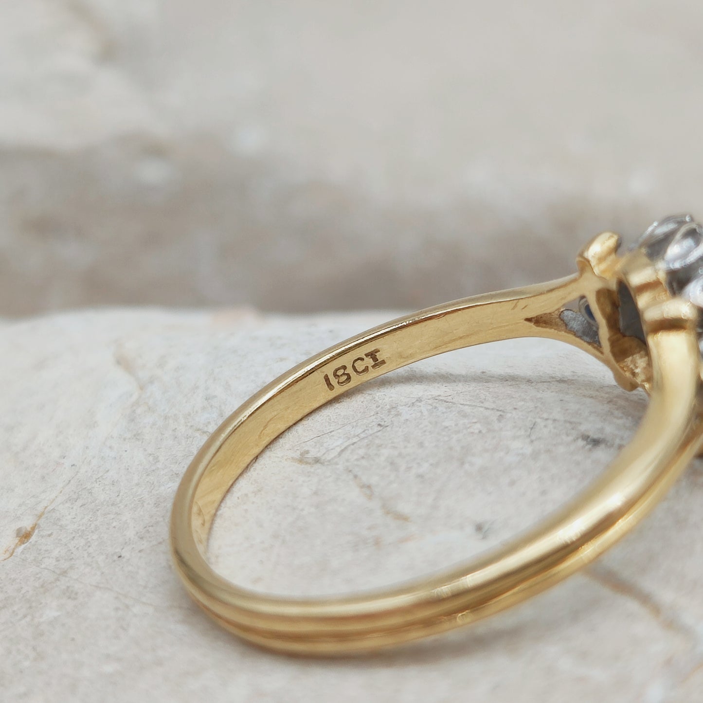 Vintage Sapphire Diamond Cluster Ring in 18K Gold