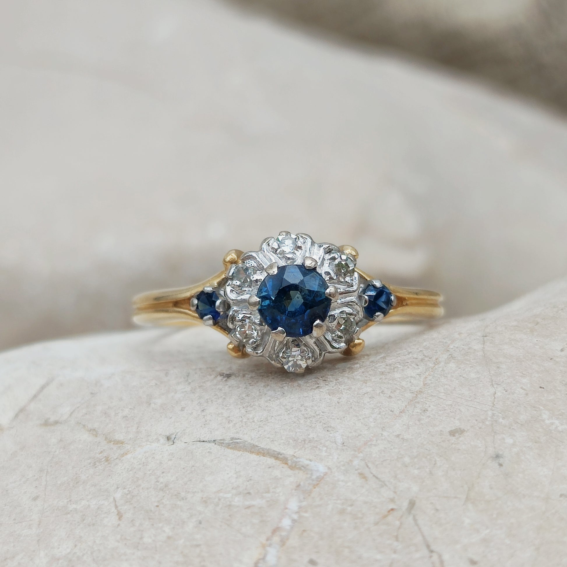 Vintage sapphire diamond ring in 18k gold front view