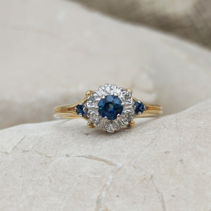 Vintage Sapphire Diamond Cluster Ring in 18K Gold