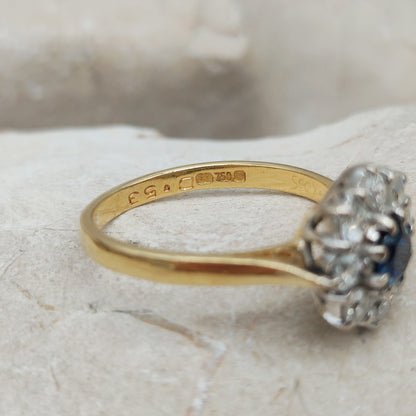Vintage 18k Gold Sapphire Diamond Daisy Ring – 0.53ct Diamond Cluster