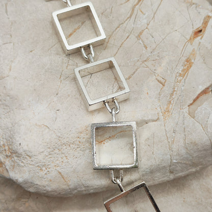 Vierkante schakels van Deense zilveren armband jaren 60