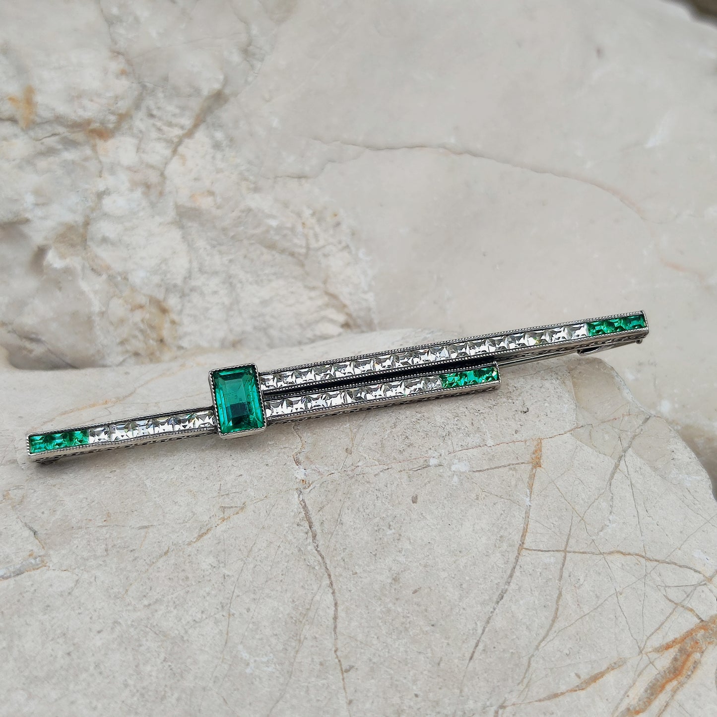 Art Deco Bar Brooch with Green Glass Stones