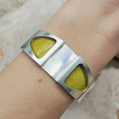 Vintage French Modernist Green Enamel Cuff in Silver – SiK 1970