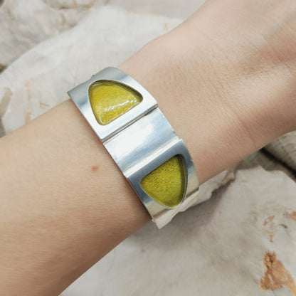 Vintage French Modernist Green Enamel Cuff in Silver – SiK 1970