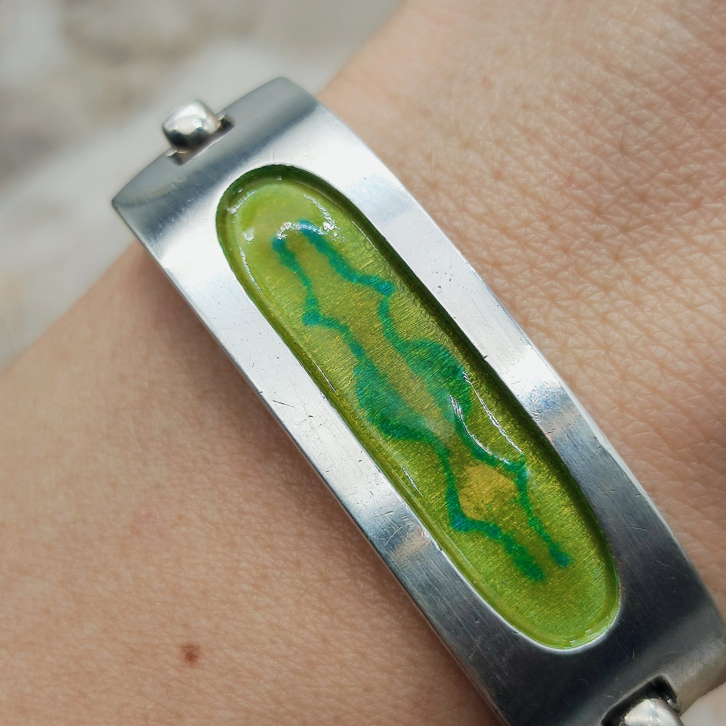 Vintage French bracelet in silver with green enamel - SIK, circa 1970