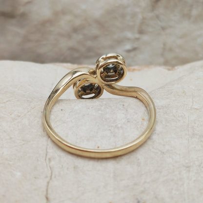 Art Deco Diamond Toi & Moi Ring in 18 Carat Gold