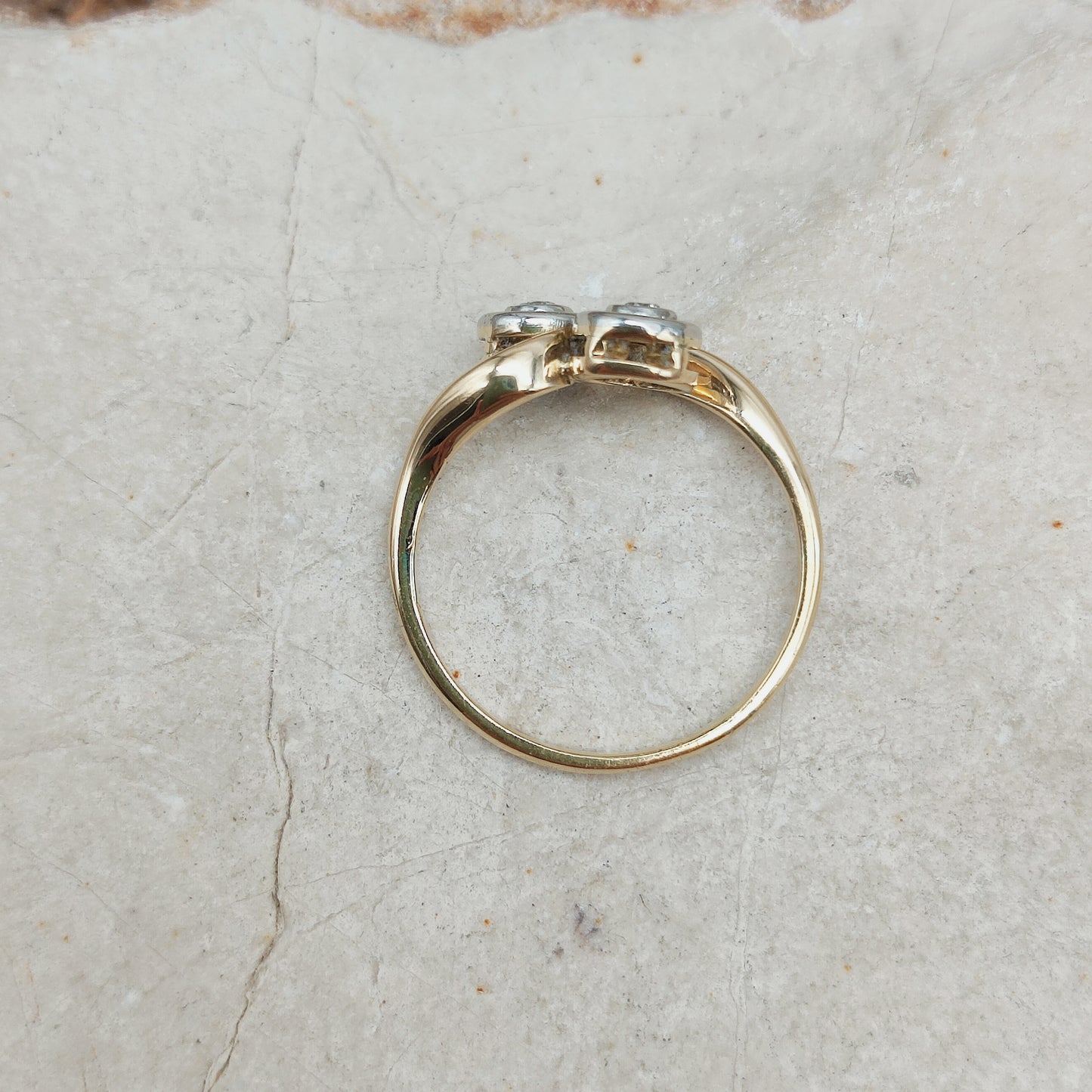 Art Deco Diamond Toi & Moi Ring in 18 Carat Gold